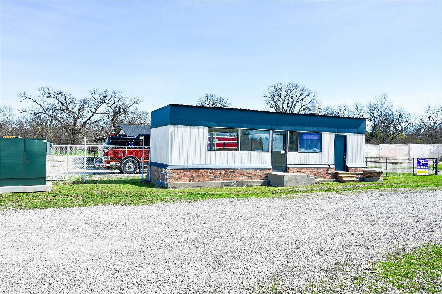11.4 Acres of Land for Sale in Whitesboro, Texas