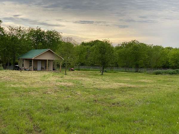 3 Acres of Residential Land for Sale in Wills Point, Texas