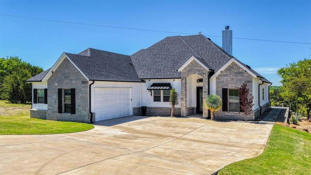 1.54 Acres of Land with Home for Sale in Weatherford, Texas