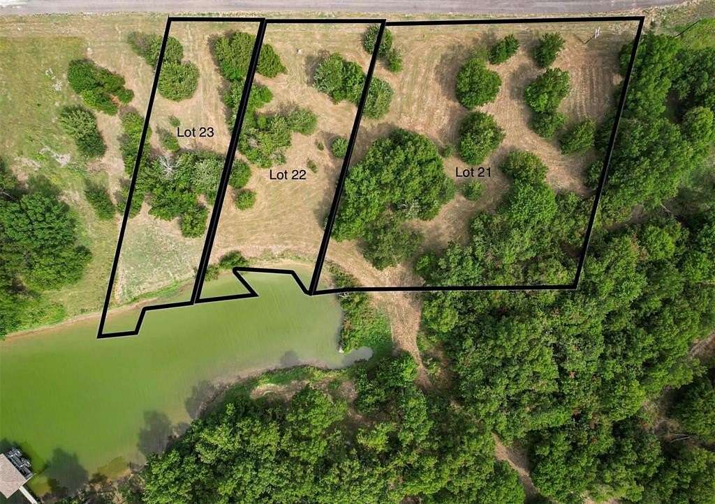 2.56 Acres of Residential Land for Sale in Kerens, Texas