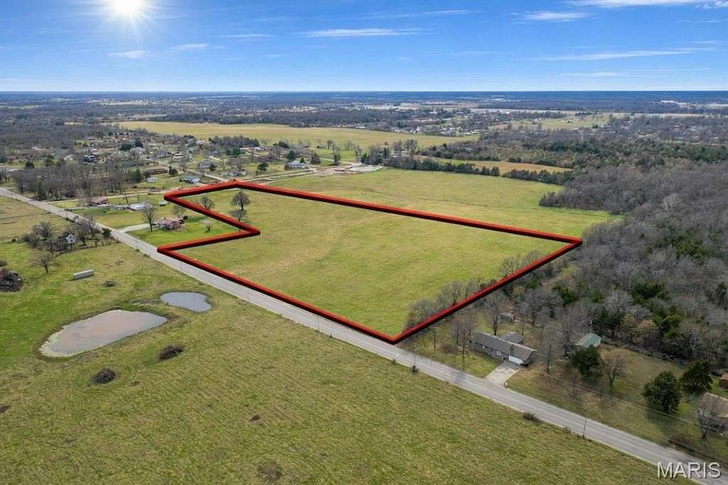 15 Acres of Land for Sale in Lebanon, Missouri