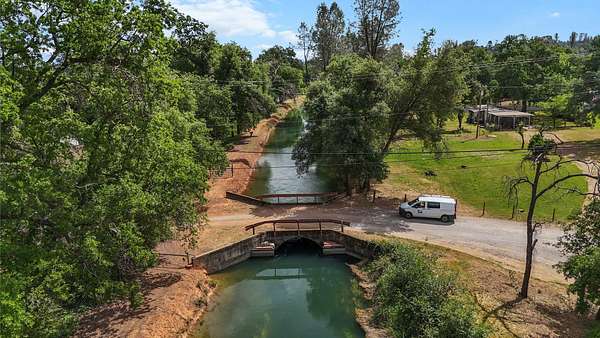 2.5 Acres of Mixed-Use Land for Sale in Anderson, California
