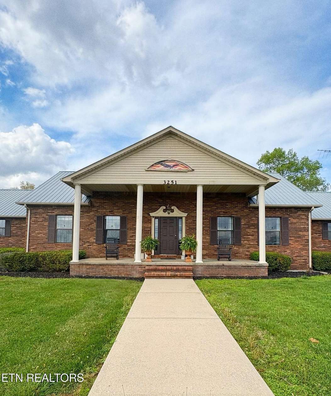 9.22 Acres of Land with Home for Sale in Jamestown, Tennessee