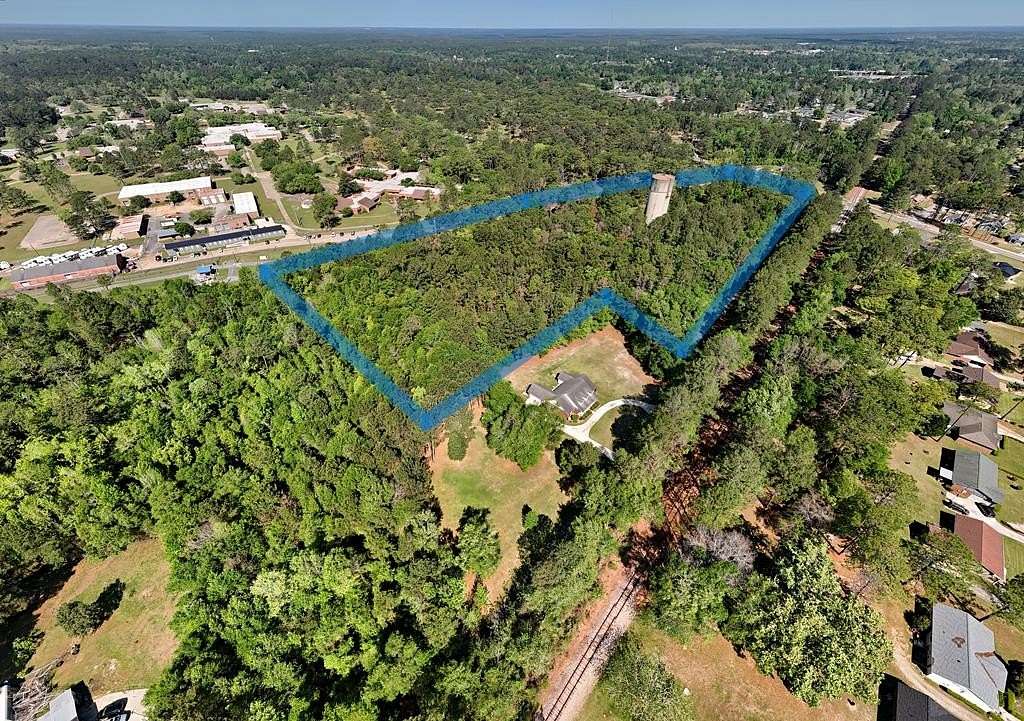 12 Acres of Mixed-Use Land for Sale in Thomasville, Georgia