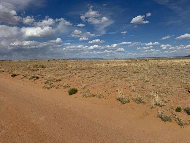 5 Acres of Residential Land for Sale in Los Lunas, New Mexico