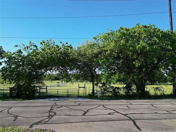 7.37 Acres of Land for Sale in Bartonville, Texas