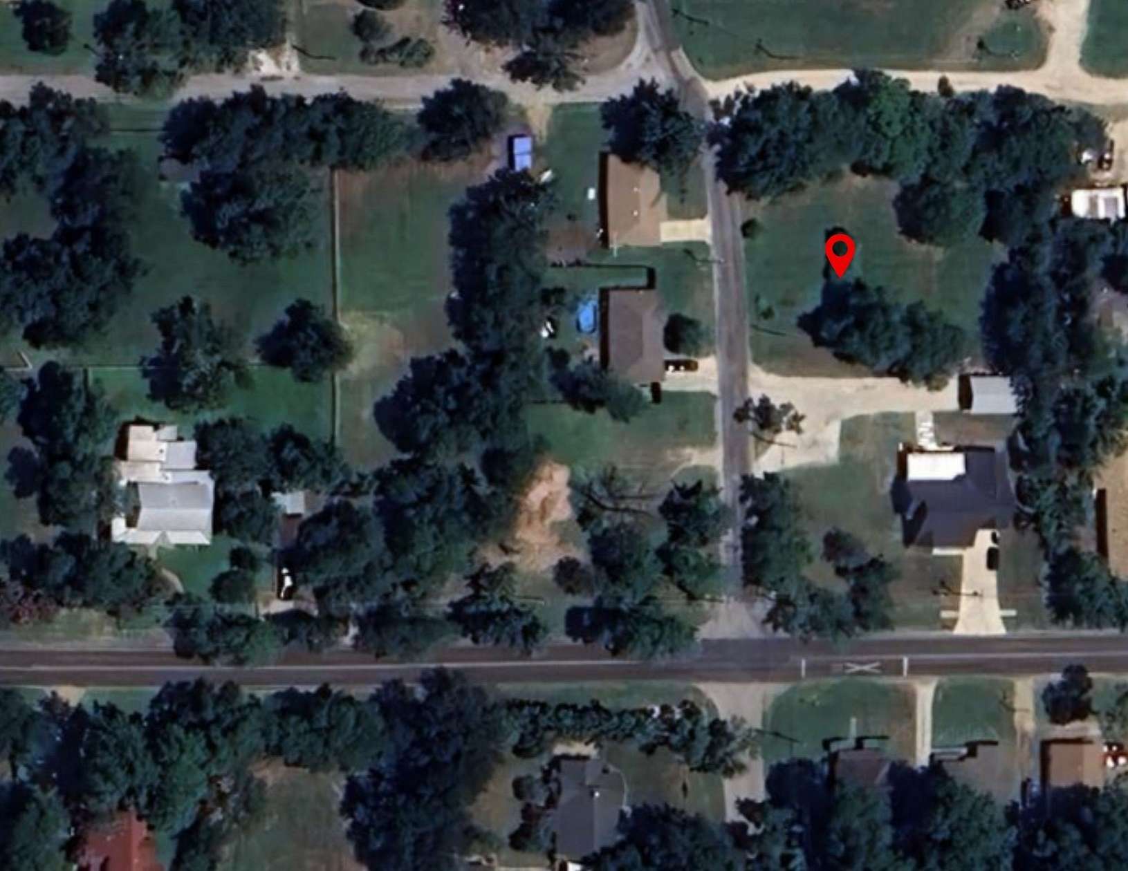 0.52 Acres of Mixed-Use Land for Sale in Pilot Point, Texas