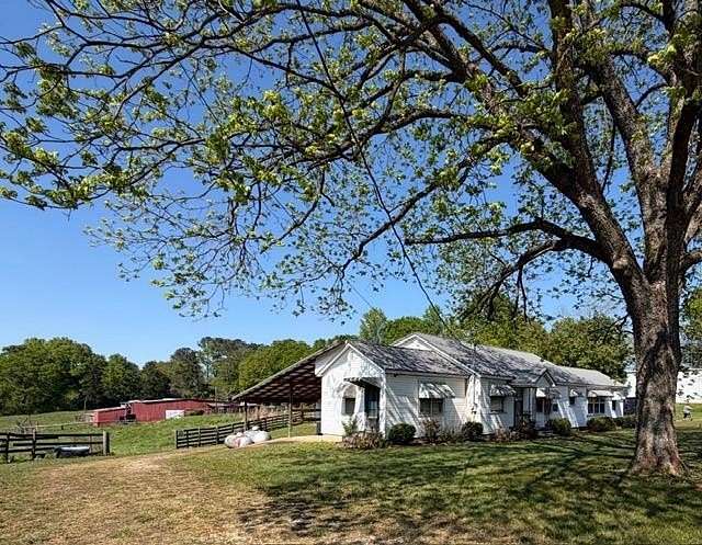 5.38 Acres of Land with Home for Sale in Graham, Alabama