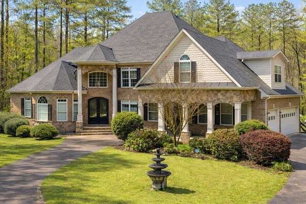 6 Acres of Land with Home for Sale in Madison, Georgia