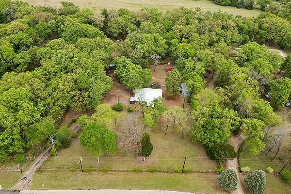 5 Acres of Land with Home for Sale in Canton, Texas