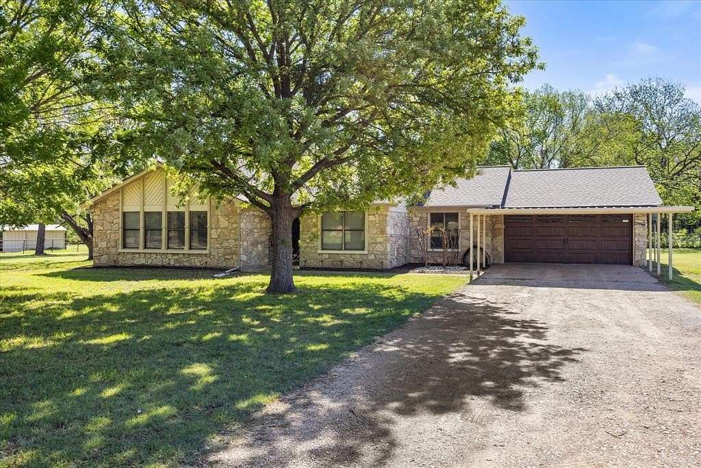 5.19 Acres of Land with Home for Sale in Springtown, Texas