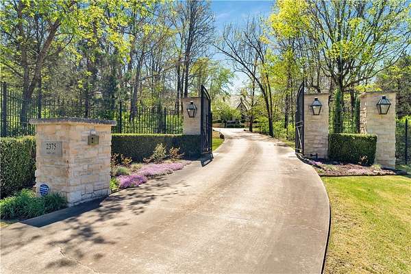 5.69 Acres of Land with Home for Sale in Fayetteville, Arkansas