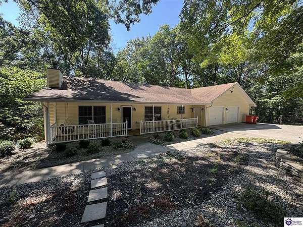 22.2 Acres of Agricultural Land with Home for Sale in Elizabethtown, Kentucky