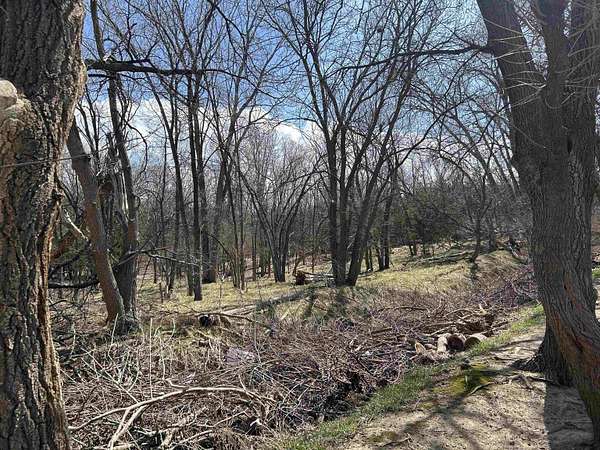 1 Acre of Residential Land for Sale in Sioux City, Iowa