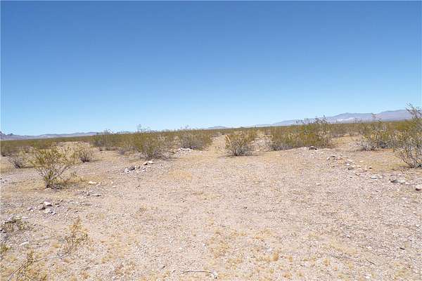 2.35 Acres of Residential Land for Sale in Golden Valley, Arizona