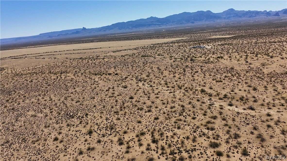 2.34 Acres of Residential Land for Sale in Golden Valley, Arizona