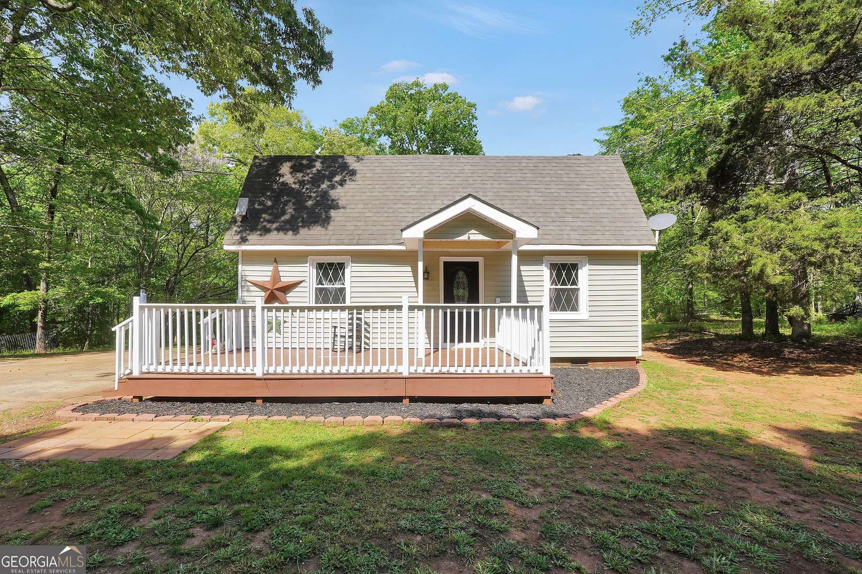 4.89 Acres of Land with Home for Sale in Monticello, Georgia