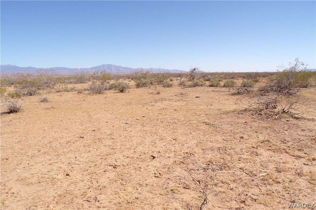 2.34 Acres of Residential Land for Sale in Golden Valley, Arizona
