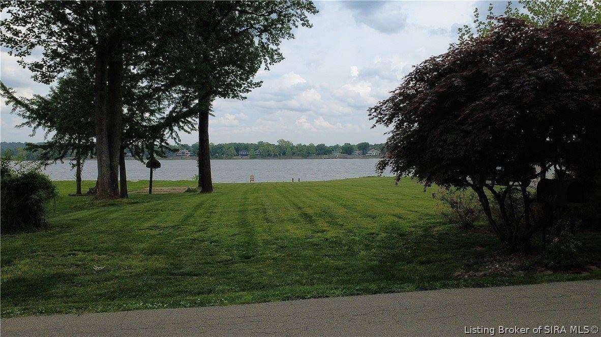 0.62 Acres of Residential Land for Sale in Jeffersonville, Indiana