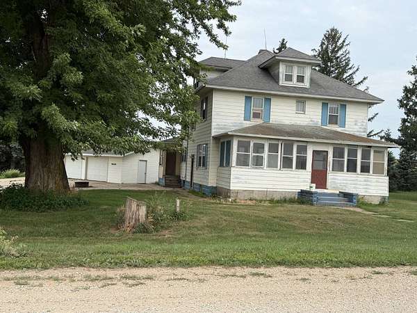 2.77 Acres of Land with Home for Sale in Battle Creek, Iowa