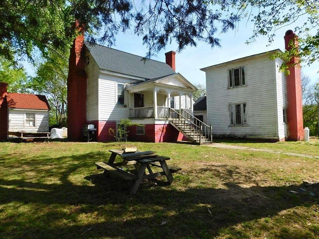 5 Acres of Land with Home for Sale in Keysville, Virginia