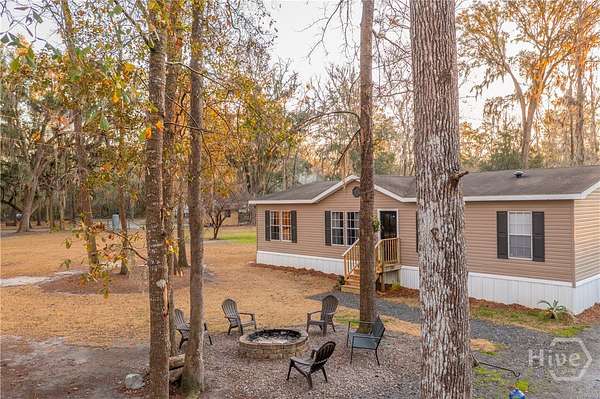 5.65 Acres of Land with Home for Sale in Riceboro, Georgia