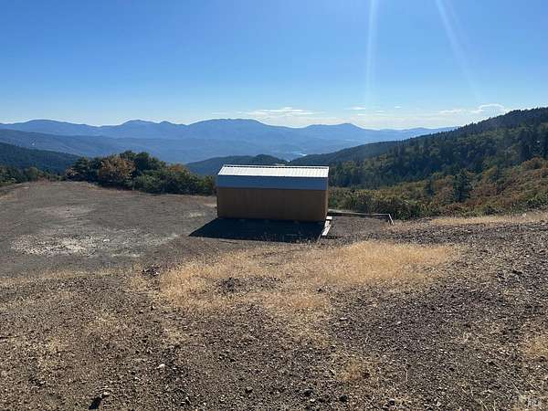 320 Acres of Recreational Land for Sale in Potter Valley, California