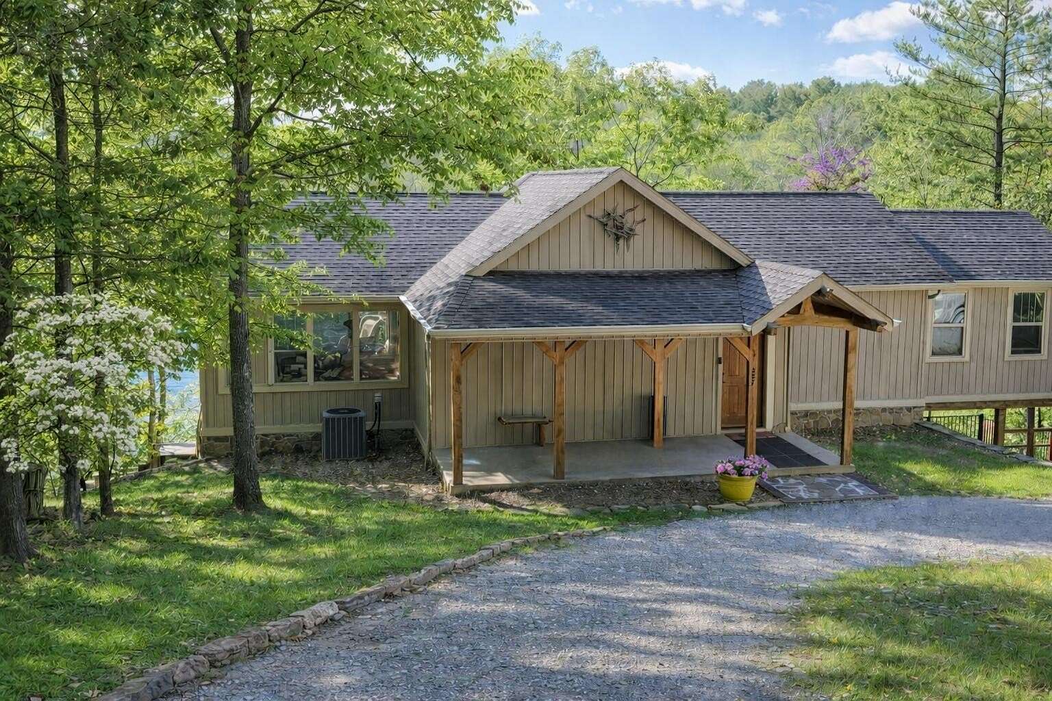 1.7 Acres of Land with Home for Sale in Lewisburg, Kentucky