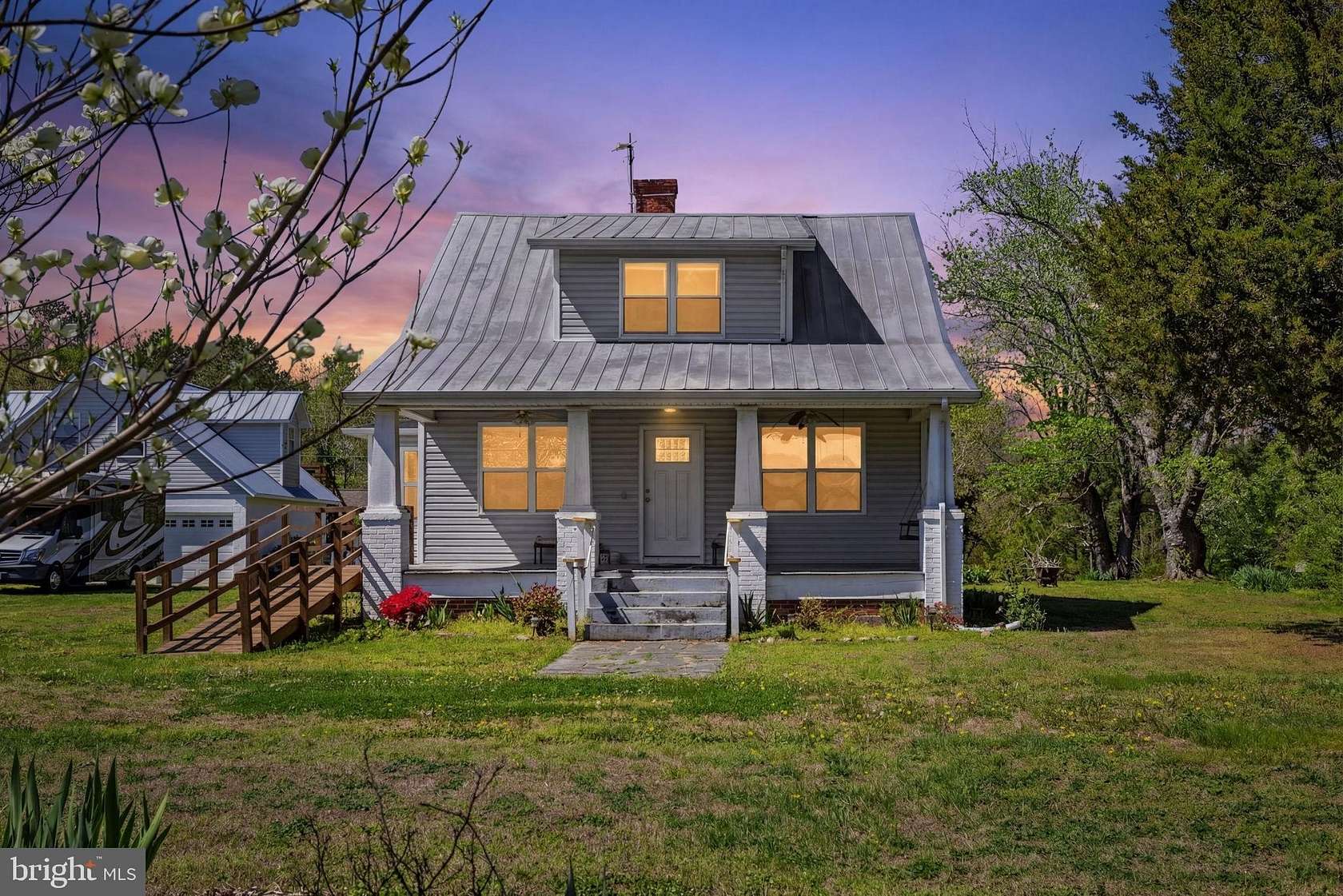 4.58 Acres of Improved Residential Land for Sale in Hague, Virginia