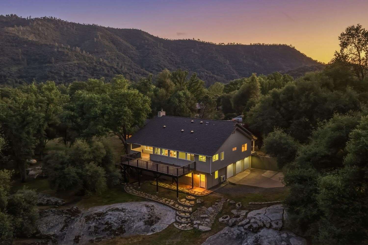 2.57 Acres of Land with Home for Sale in Oakhurst, California