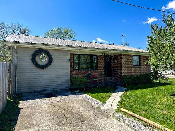 3 Acres of Land with Home for Sale in Clay City, Kentucky