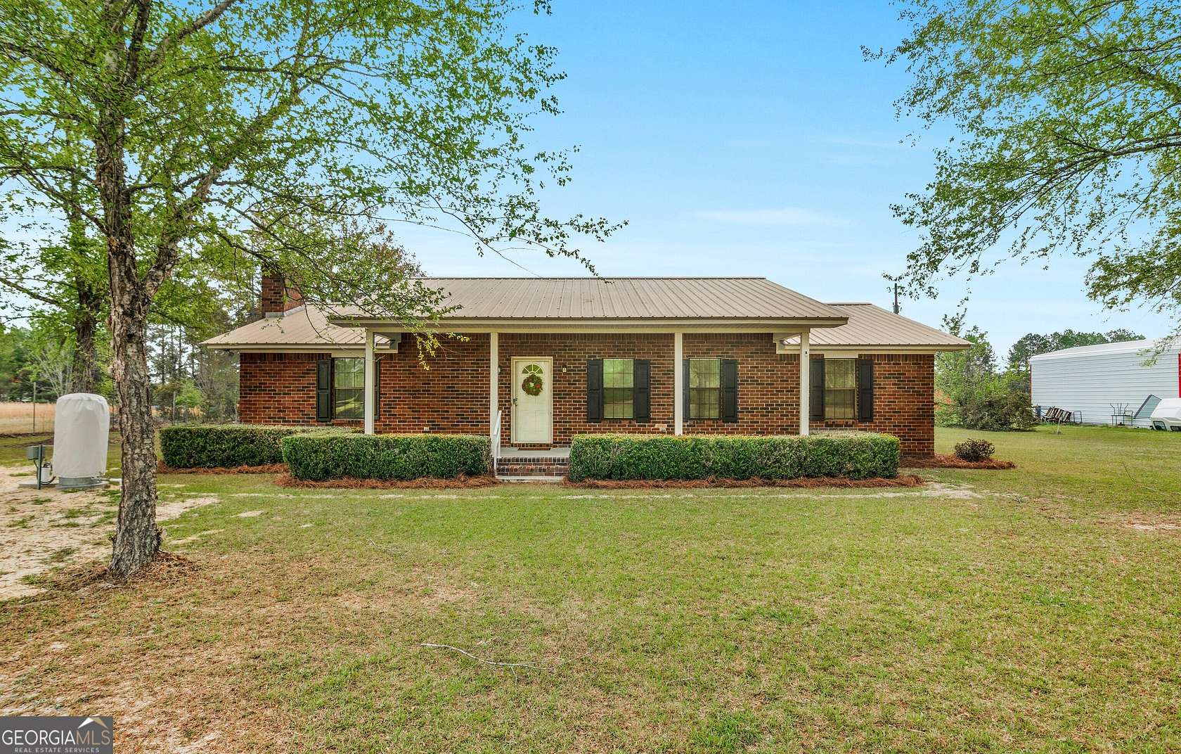 9.7 Acres of Land with Home for Sale in Collins, Georgia