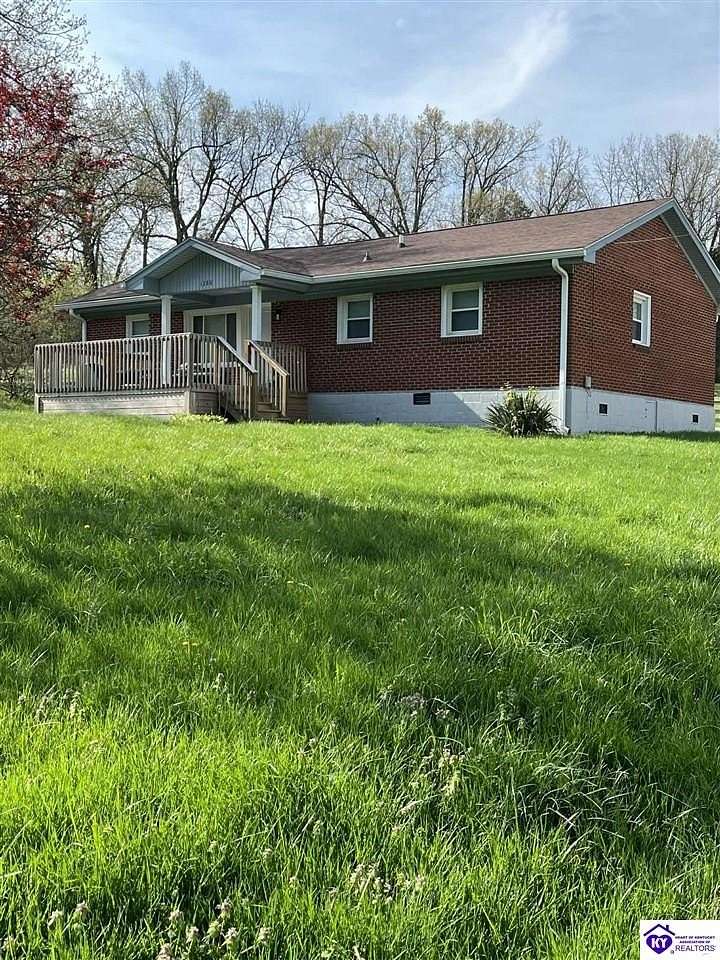 1.5 Acres of Land with Home for Sale in Radcliff, Kentucky