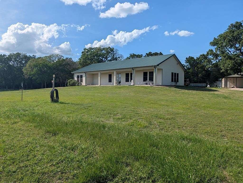 38.8 Acres of Land with Home for Sale in Kemp, Texas