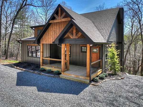 4 Acres of Land with Home for Sale in Blue Ridge, Georgia