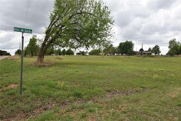 1 Acre of Residential Land for Sale in Guthrie, Oklahoma