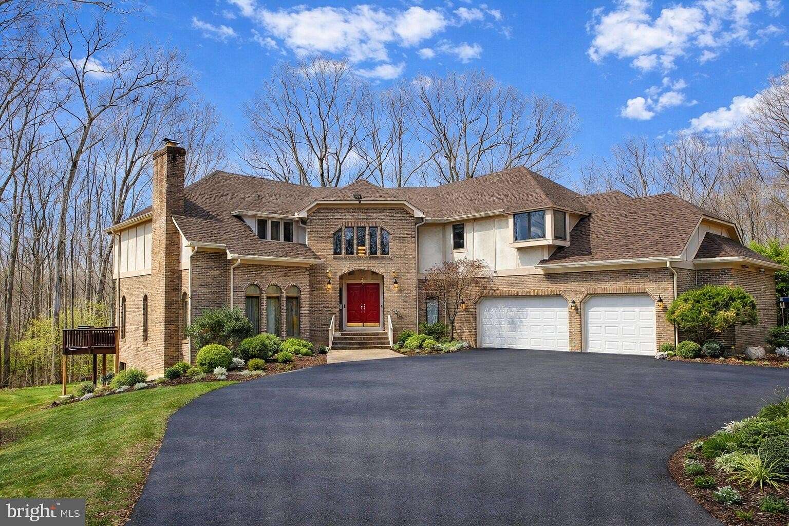 6 Acres of Land with Home for Sale in Clifton, Virginia