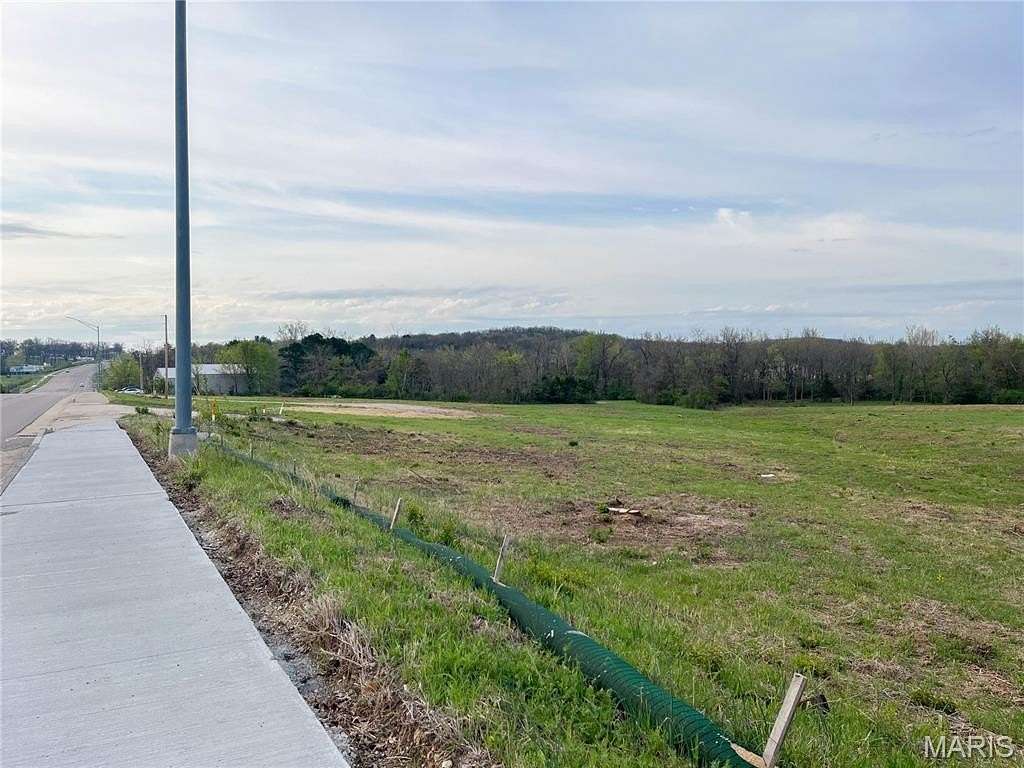 9 Acres of Commercial Land for Sale in Rolla, Missouri