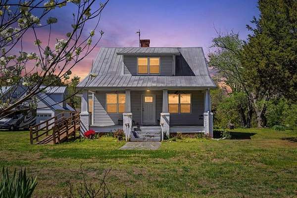 4.58 Acres of Land with Home for Sale in Hague, Virginia