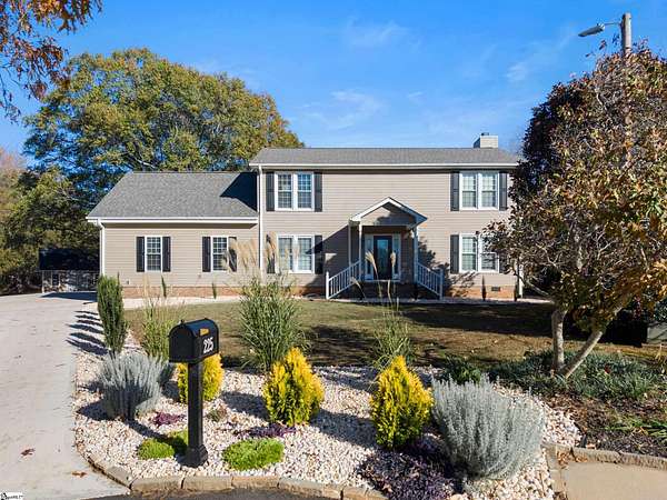 1.6 Acres of Land with Home for Sale in Greenville, South Carolina