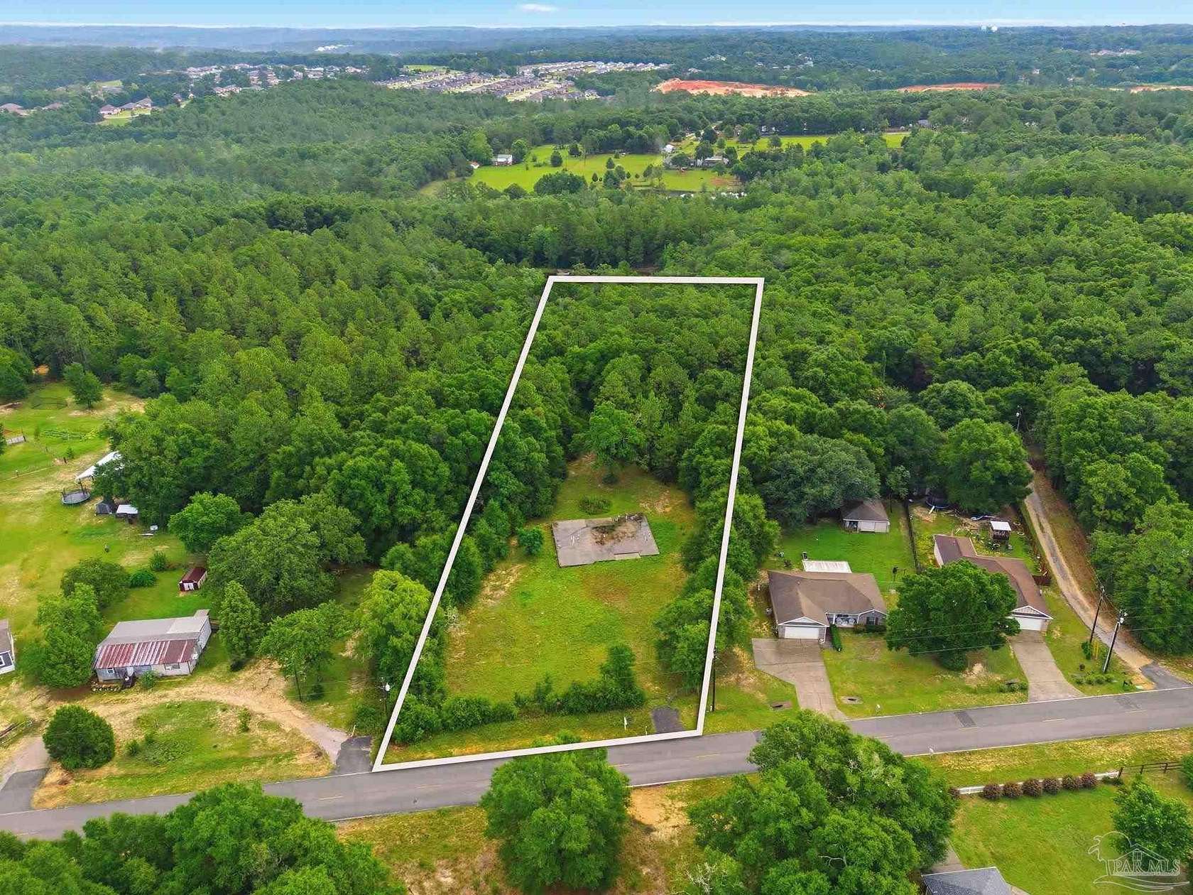 2 Acres of Residential Land for Sale in Crestview, Florida