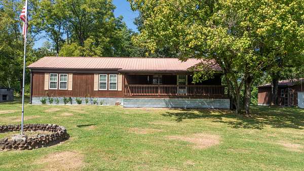 7 Acres of Mixed-Use Land for Sale in Arrington, Tennessee