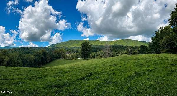 28.2 Acres of Recreational Land for Sale in Mountain City, Tennessee