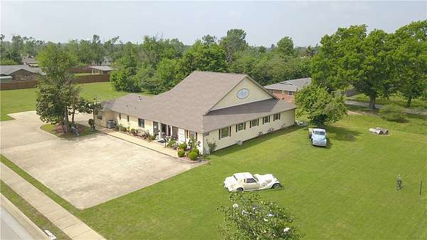 2.24 Acres of Improved Mixed-Use Land for Sale in Rogers, Arkansas