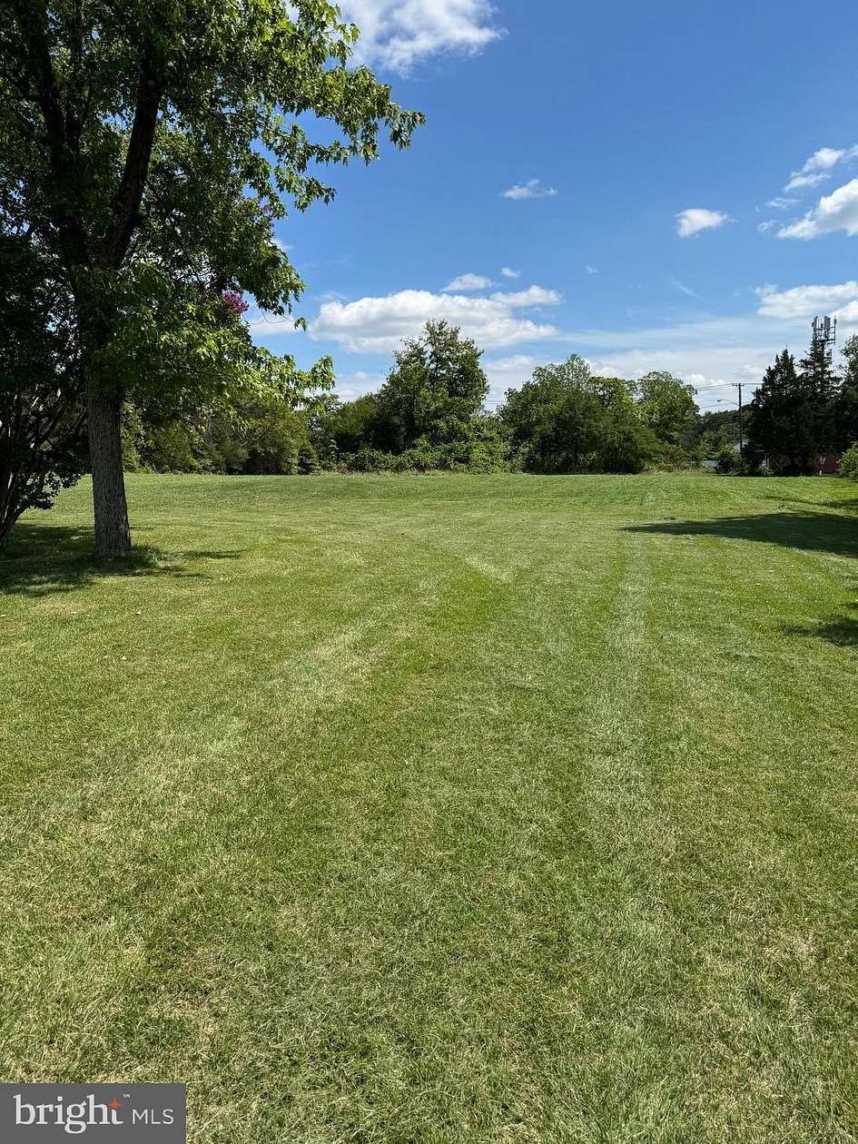 9.75 Acres of Mixed-Use Land for Sale in Fort Washington, Maryland