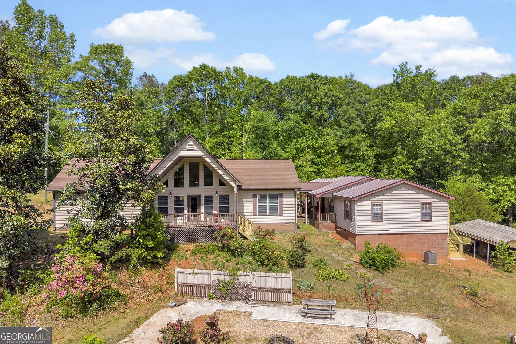 17.4 Acres of Land with Home for Sale in Carnesville, Georgia