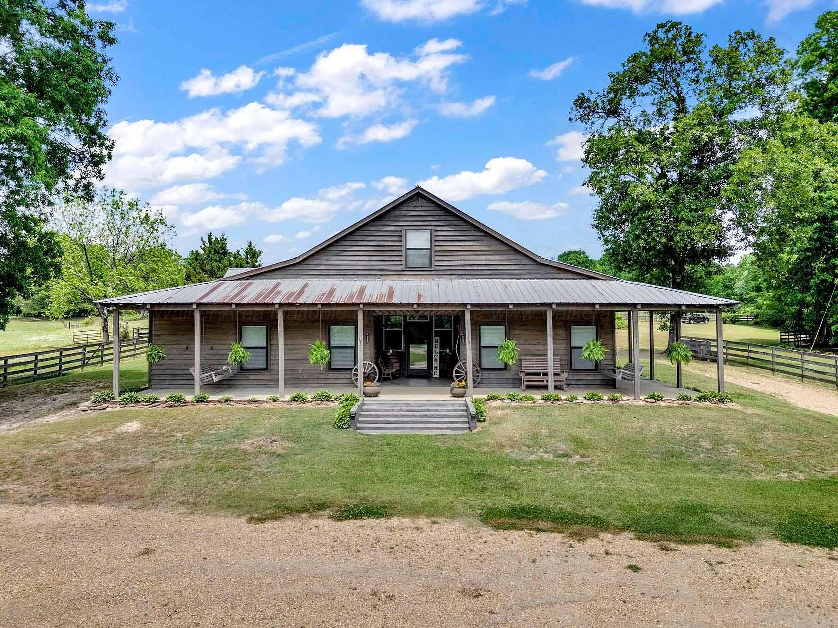22 Acres of Land with Home for Sale in Jasper, Alabama