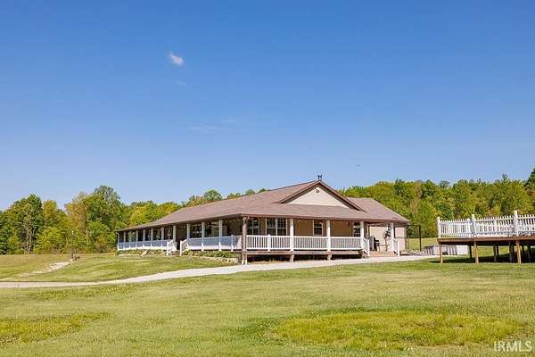 40 Acres of Recreational Land with Home for Sale in Bloomfield, Indiana