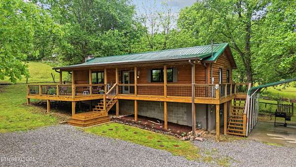 5 Acres of Land with Home for Sale in Loudon, Tennessee