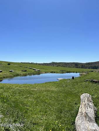 2.5 Acres of Land for Sale in Lake Ariel, Pennsylvania